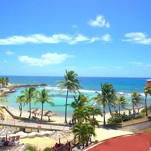 Appart hôtel Manganao François Piscine&plage, Saint-Francois (Grande-Terre)